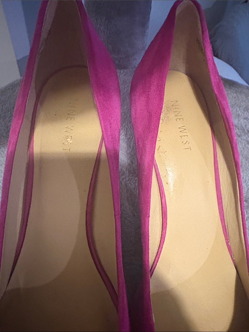 Nine West Magenta Suede Pointed-Toe Pumps - Picture 4 of 6